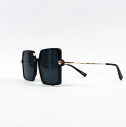 Product view of For-Arts-Sake-Moxie-QZ1_2