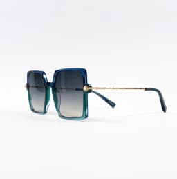 Product view of For-Arts-Sake-Moxie-QZ3_2