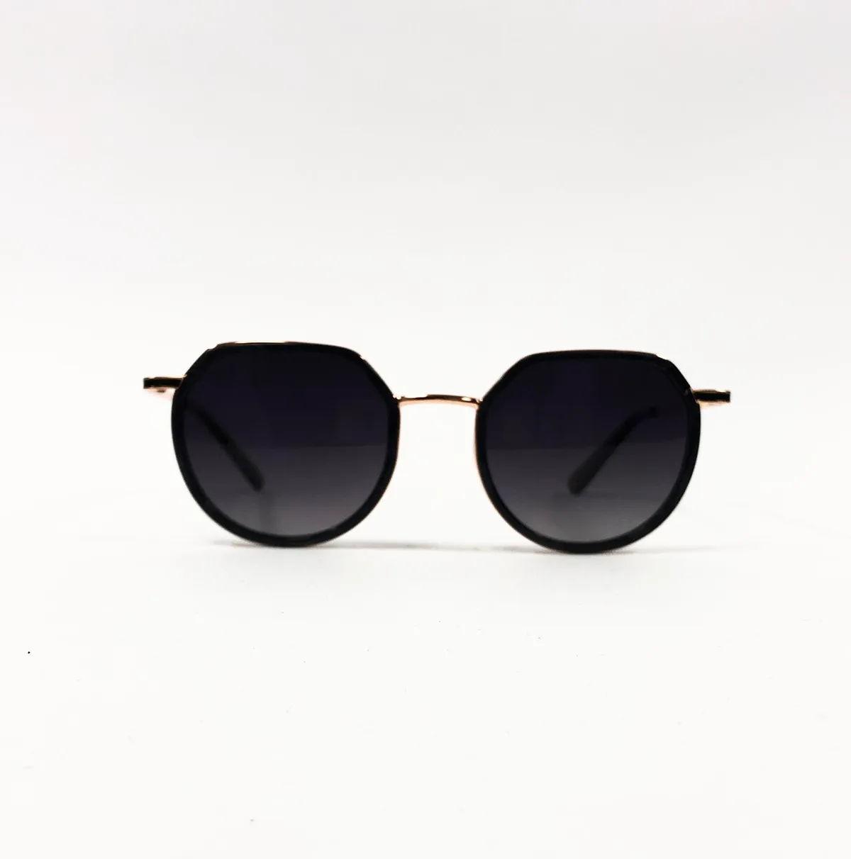 Main view of Cosmopolitan-CM2202-Black